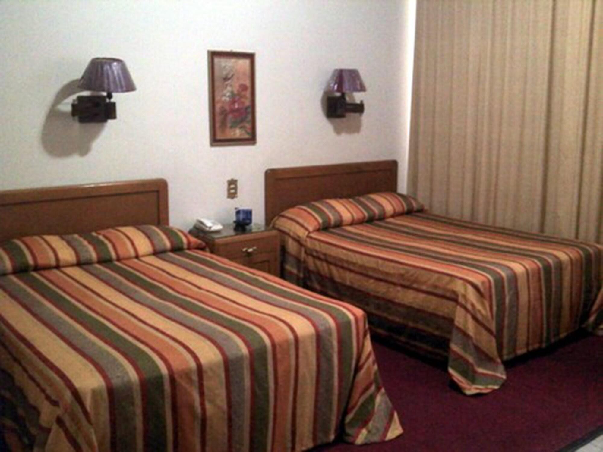 Torreón Hotel Calvete מראה חיצוני תמונה